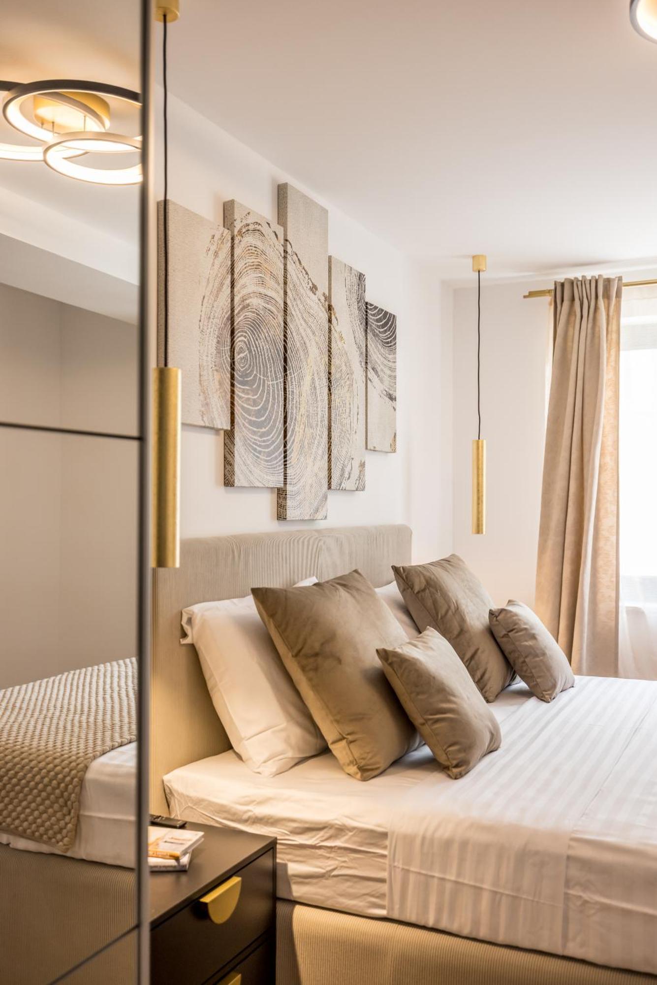 Apartment Sara Trogir Bagian luar foto