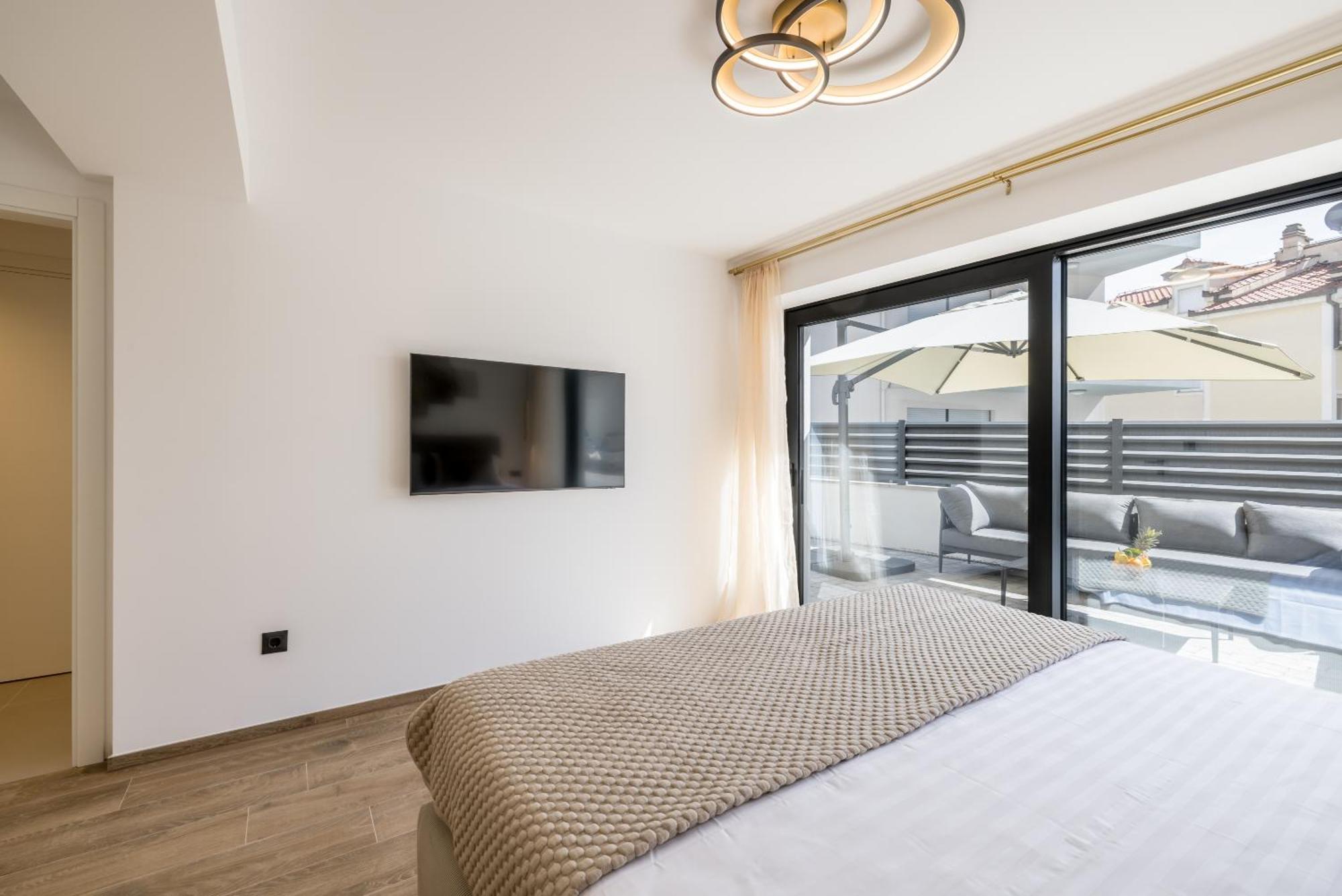 Apartment Sara Trogir Bagian luar foto
