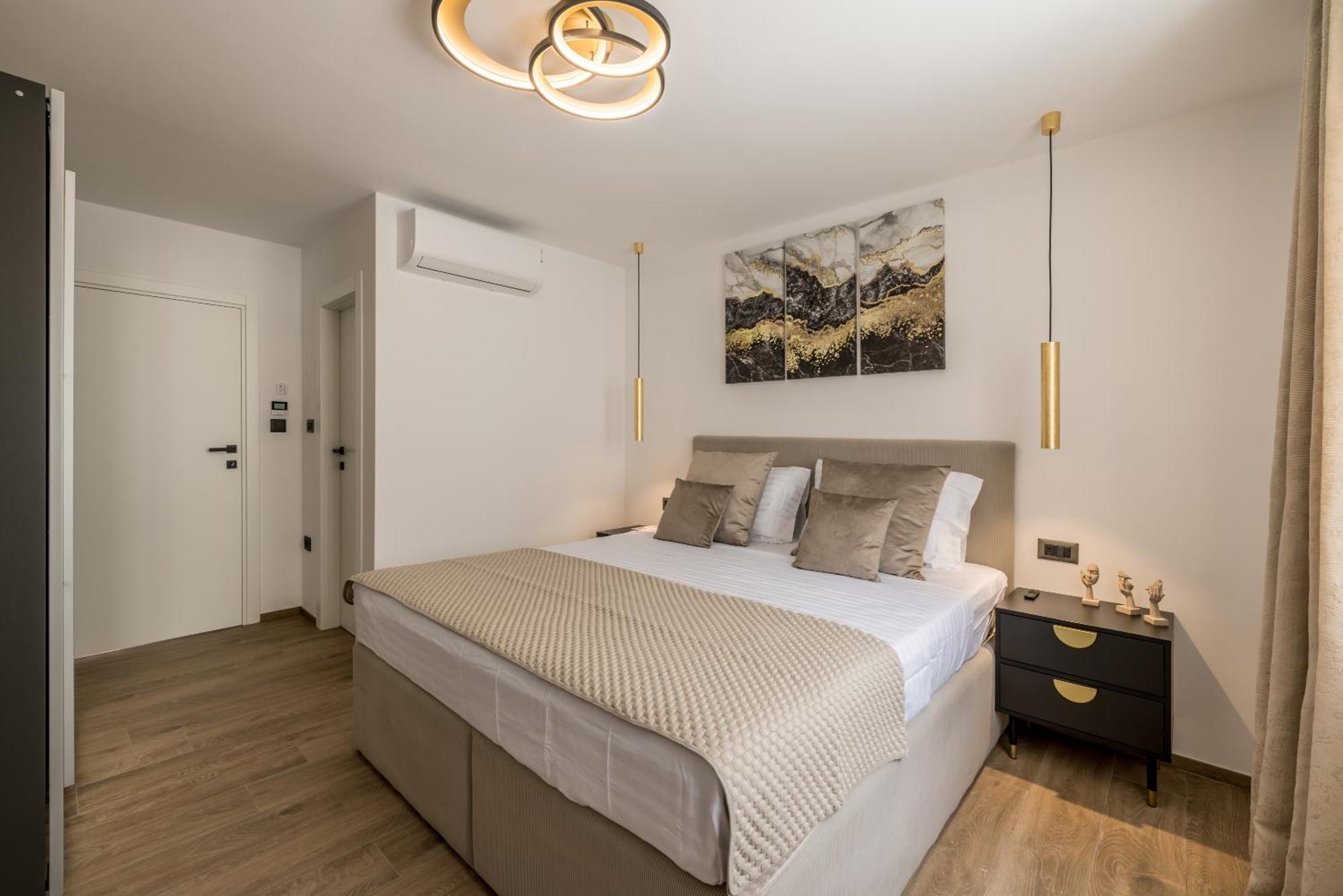 Apartment Sara Trogir Bagian luar foto