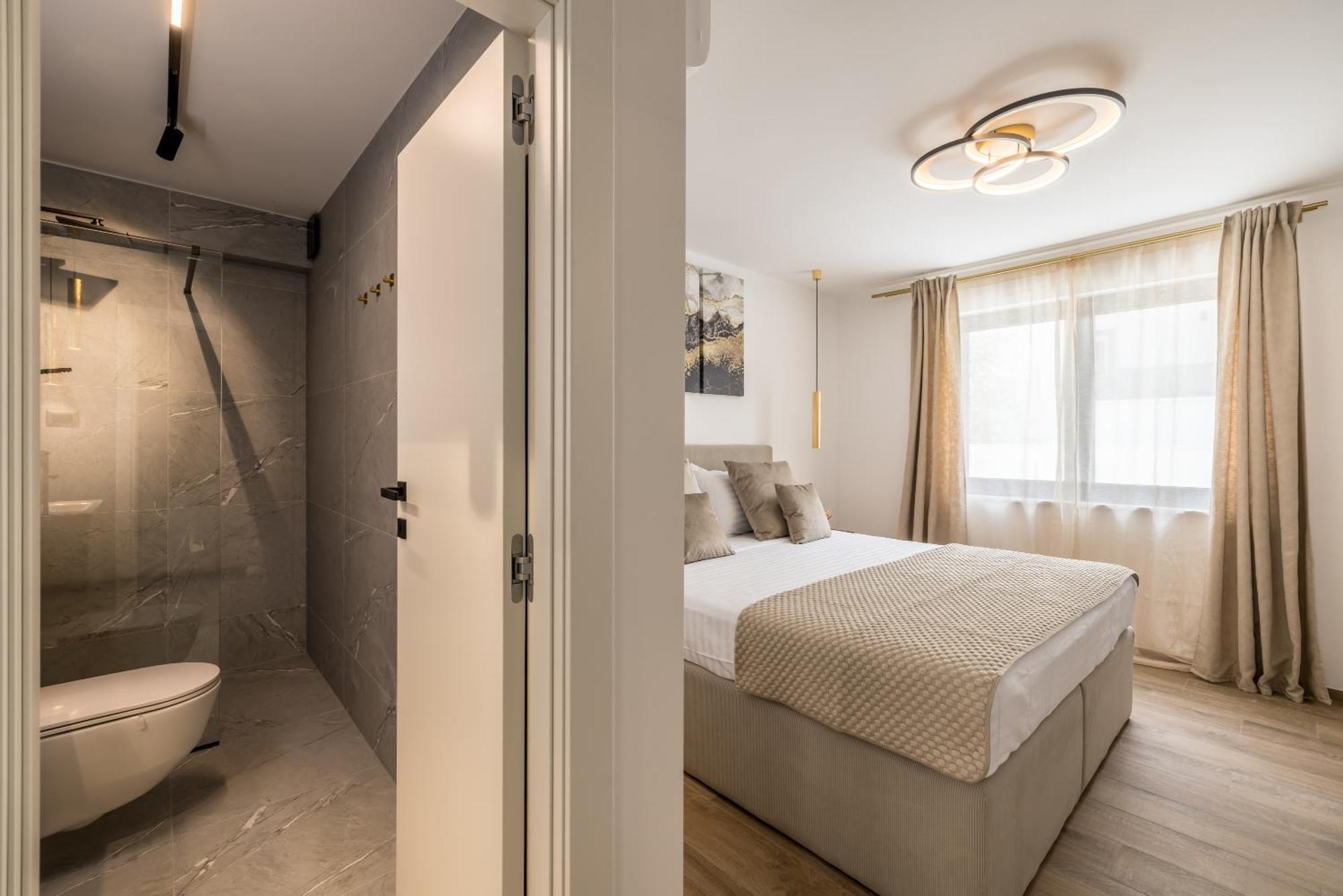 Apartment Sara Trogir Bagian luar foto